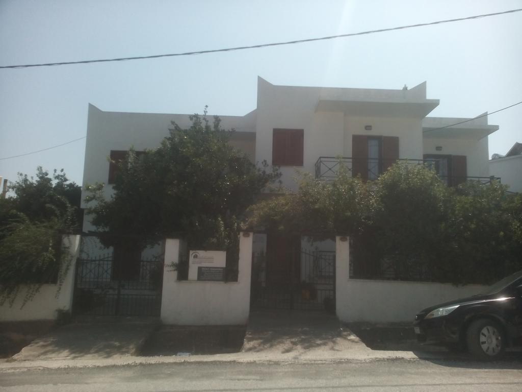 Karagiozos Studios & Apartments Skopelos Exterior foto